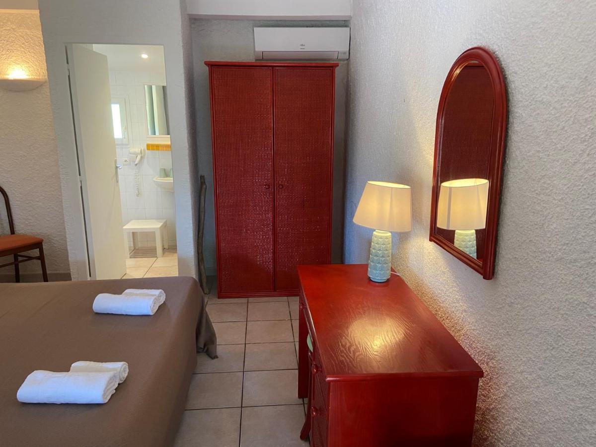 Les Lodges De La Plage U Dragulinu ซารี โซเลนซารา ภายนอก รูปภาพ