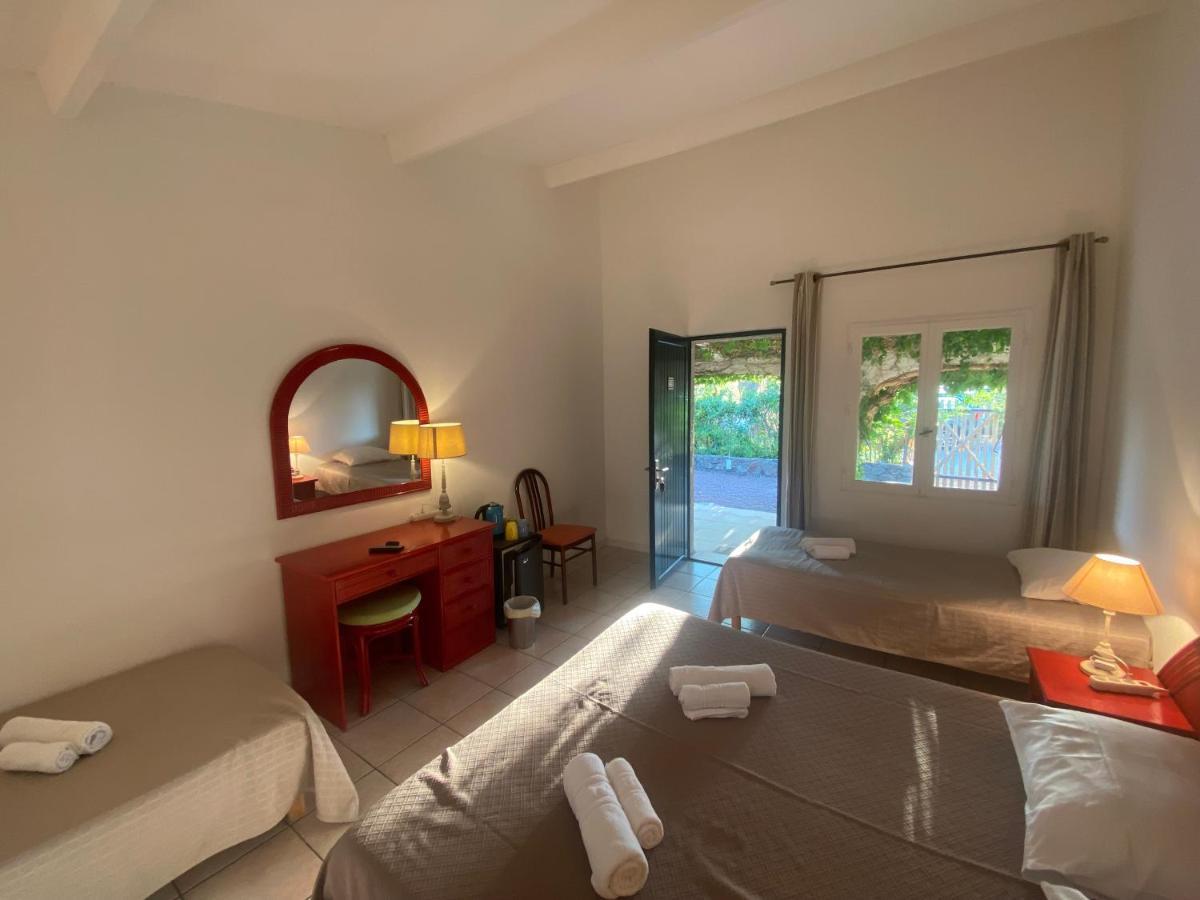 Les Lodges De La Plage U Dragulinu ซารี โซเลนซารา ภายนอก รูปภาพ